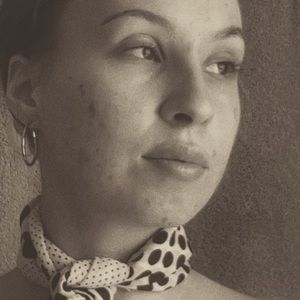 Meet your Posher, Julia